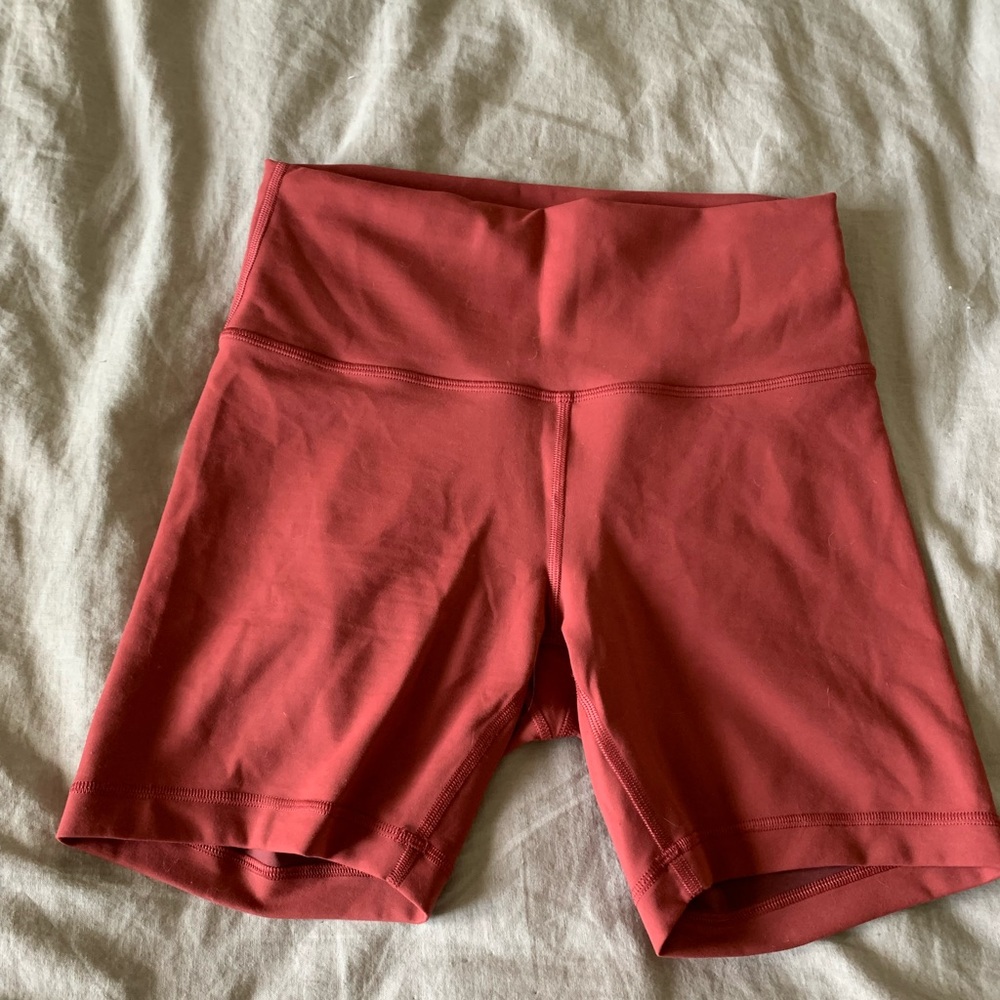 Lululemon Wunder Train Shorts